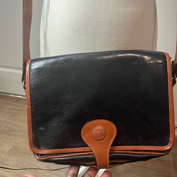 L’Artigiano Firenze Genuine Leather Crossbody Bag from Italy - Picture 1 of 9